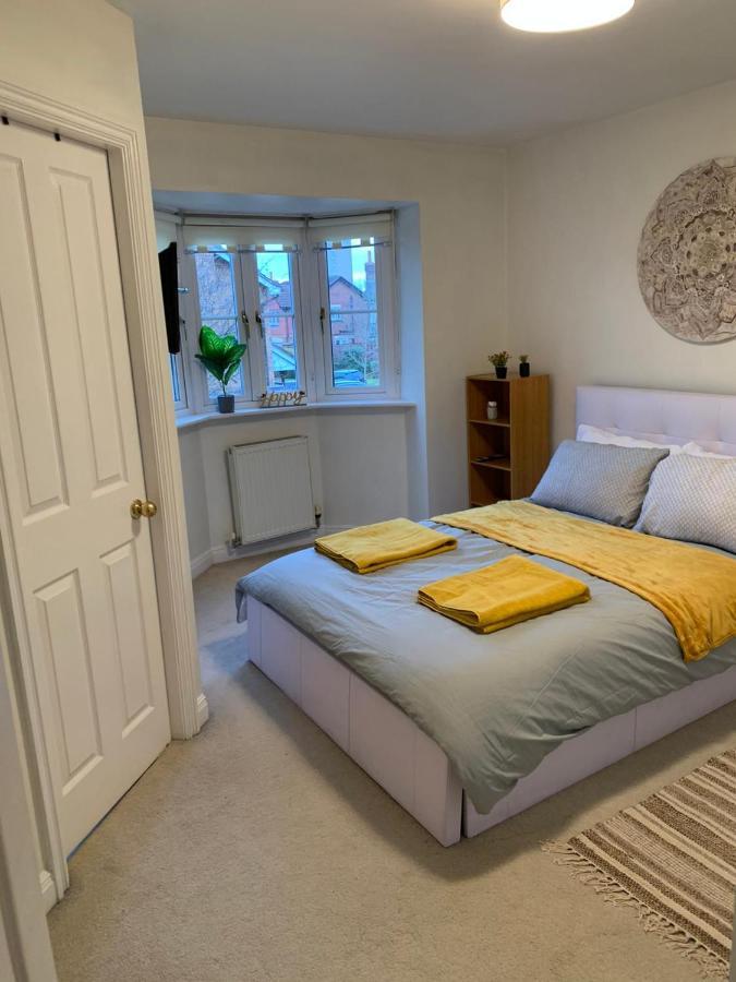 Spacious&amazing 4 bedroom detached house Mánchester Exterior foto